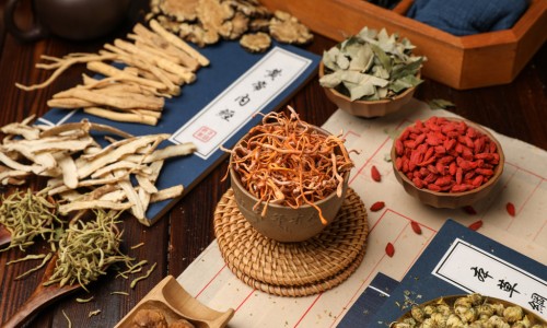 中药怀牛膝的价格网-分享怀牛膝价钱，怀牛膝的药效知识库